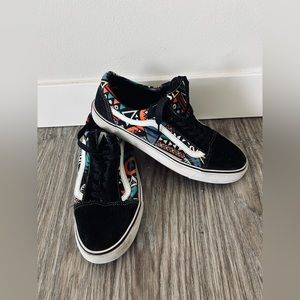 Custom Skating multi color vans